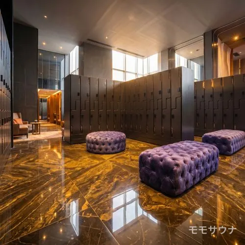 大理石とロッカーが並ぶ更衣室、マカオ